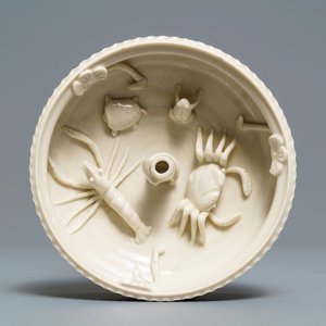 Un porte-encens en porcelaine blanc de Chine de Dehua, Kangxi — photo 1