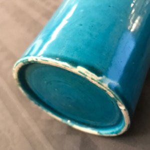 Un porte-pinceaux et une assiette en porcelaine de Chine turquoise monochrome, Kangxi — photo 19