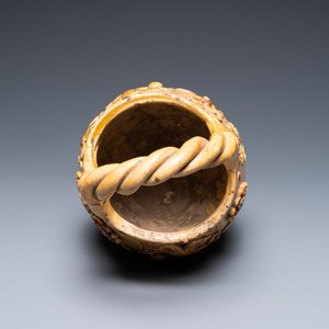 Un pot à feu en poterie de Torhout, atelier de Willemyns, daté 1821 — photo 8
