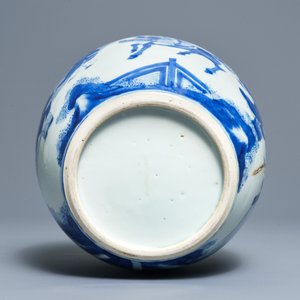 Un pot à gingembre en porcelaine de Chine bleu et blanc aux garçons jouants, Kangxi — photo 6