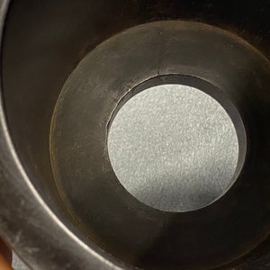 Un pot à pinceaux en bois de zitan à décor d'un paysage montagneux, Chine, 17/18ème — photo 45