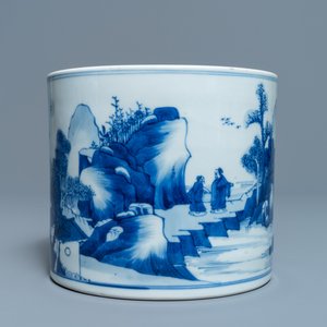 Un pot à pinceaux en porcelaine de Chine en bleu et blanc, Kangxi — photo 3