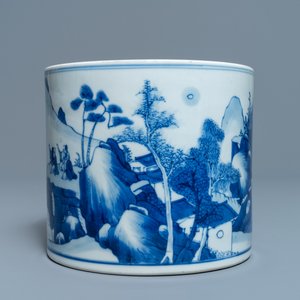 Un pot à pinceaux en porcelaine de Chine en bleu et blanc, Kangxi — photo 4