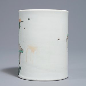 Un pot à pinceaux en porcelaine de Chine famille verte de style Kangxi, 19/20ème — photo 4