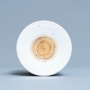 Un pot à pinceaux en porcelaine de Chine famille verte, Kangxi — photo 7