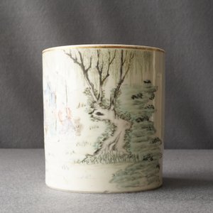 Un pot à pinceaux en porcelaine de Chine qianjiang cai, signé Tan Yin Jie, daté 1875-1884 — photo 11