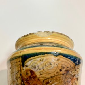 Un pot de pharmacie ou 'albarello' en majolique italienne, Palerme, 2ème moitié du 16ème — photo 8