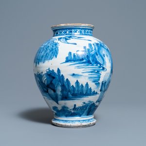 Un pot en faïence de Delft en bleu et blanc à décor de chinoiserie, Pays-Bas ou Angleterre, 3ème quart du 17ème — photo 4
