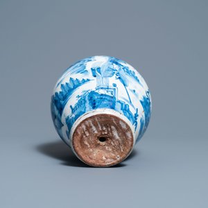 Un pot en faïence de Delft en bleu et blanc à décor de chinoiserie, Pays-Bas ou Angleterre, 3ème quart du 17ème — photo 5