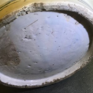 Un pot en porcelaine de Chine bleu et blanc à décor de fruits et insectes, époque Transition — photo 14