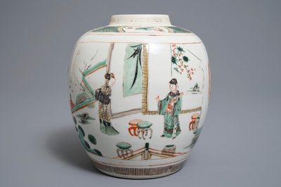Un pot en porcelaine de Chine famille verte à décor de 'La Romance de la chambre de l'ouest', Kangxi