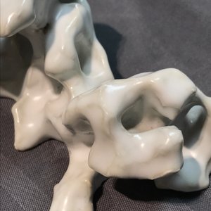 Un repose-pinceaux en porcelaine blanc de Chine, 19/20ème — photo 11