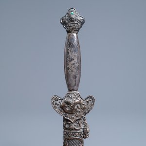 Un sabre chinois en argent incrusté de corail, lapis lazuli et turquoise, 19ème — photo 11