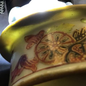Un saleron en porcelaine de Chine famille rose à décor 'feuilles de tabac', Qianlong — photo 11