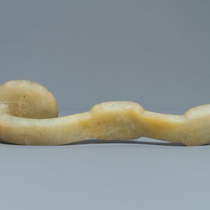 Un sceptre 'ruyi' en pierre dure incrustée, Chine, 19ème/20ème — photo 7