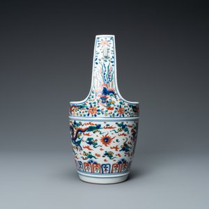 Un seau en porcelaine de Chine wucai, marque de Wanli, République — photo 4