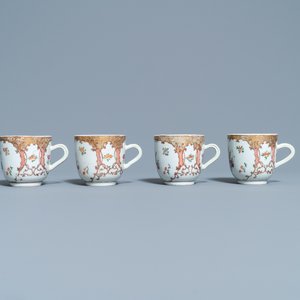 Un service à thé de 12 pièces en porcelaine de Chine famille rose pour le marché européen, Qianlong — photo 18