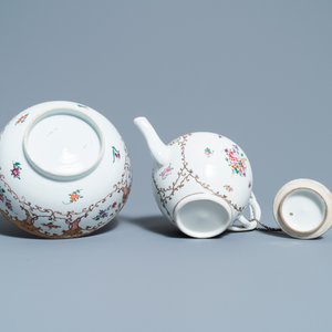 Un service à thé de 12 pièces en porcelaine de Chine famille rose pour le marché européen, Qianlong — photo 9