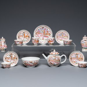 Un service à thé de 15 pièces en porcelaine de Chine famille rose, Qianlong — photo 1
