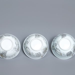 Un service à thé de 15 pièces en porcelaine de Chine grisaille, Yongzheng/Qianlong — photo 11