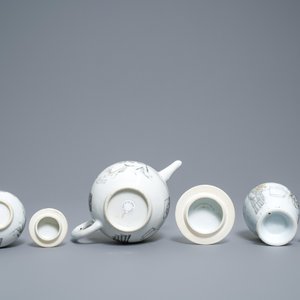 Un service à thé de 15 pièces en porcelaine de Chine grisaille, Yongzheng/Qianlong — photo 23