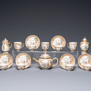 Un service à thé de 18 pièces en porcelaine de Chine famille rose à décor d'une chasse aux lapins, Qianlong — photo 1