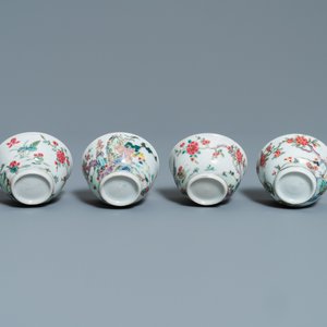 Un service à thé de 27 pièces en porcelaine de Chine famille rose à décor de paysages, Yongzheng/Qianlong — photo 21