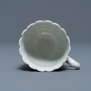 Un service à thé de 37 pièces en porcelaine de Chine grisaille à décor de Jupiter, Qianlong — photo 14