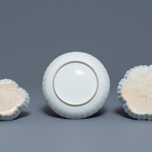 Un service à thé de 37 pièces en porcelaine de Chine grisaille à décor de Jupiter, Qianlong — photo 3