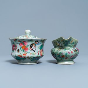 Un service à thé en porcelaine de Chine famille rose de Canton à fond céladon, 19ème — photo 21