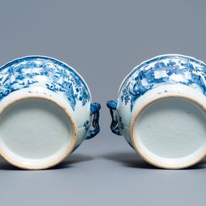 Un service de 119 pièces en porcelaine de Chine bleu et blanc à décor de 'La Romance de la chambre de l'ouest', Qianlong — photo 28