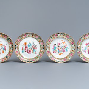 Un service de 16 pièces en porcelaine de Chine famille rose de Canton, 19ème — photo 2