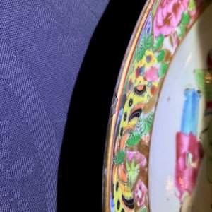 Un service de 16 pièces en porcelaine de Chine famille rose de Canton, 19ème — photo 43