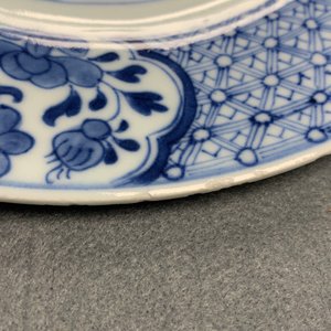 Un service en porcelaine de Chine en bleu et blanc à décor de scènes de chasse, 18/19ème — photo 124