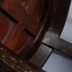 Un socle en bois sculpté et bois de racine, Chine, 19ème — photo 9