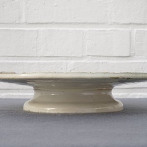 Un tazza à décor d'un paysage en majolique italienne, Pavia, atelier de Levantino, 18ème — photo 12