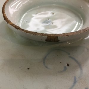 Un tazza armorié en majolique italienne, Savino, 18ème — photo 11