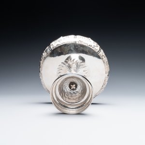 Un tazza au carpe dragon en argent, Chine, 19/20ème — photo 3