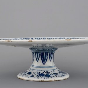 Un tazza en Delft bleu et blanc au décor chinoiserie, ca. 1690 — photo 3