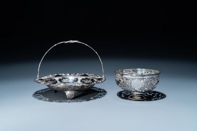 Un tazza et une coupe tripode à anse en argent, Sing Fat, Canton ou Shanghai, Chine, 19/20ème