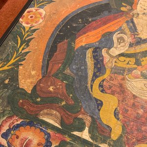 Un thangka à décor de Padmasambhava ou Guru Rinpoche, Tibet, 18ème — photo 11