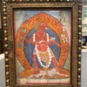 Un thangka dans son cadre en cuivre doré incrusté, Tibet, 19ème — photo 3