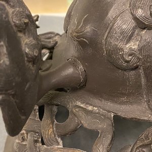 Un très grand brûle-parfum couvert en bronze, Chine, marque de Xuande, Ming — photo 11