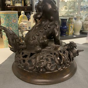 Un très grand brûle-parfum couvert en bronze, Chine, marque de Xuande, Ming — photo 12