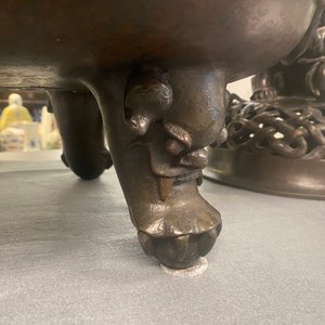 Un très grand brûle-parfum couvert en bronze, Chine, marque de Xuande, Ming — photo 36