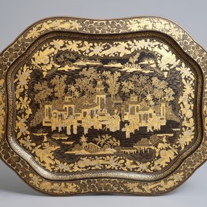 Un très grand plat et une boîte à couture en laque de Canton, Chine, 18/19ème — photo 2