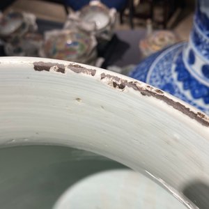 Un très grand vase en porcelaine de Chine en bleu et blanc, Kangxi — photo 7