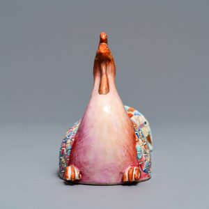 Un vase à suspendre en forme de phénix en porcelaine de Chine famille rose, Qianlong/Jiaqing — photo 6