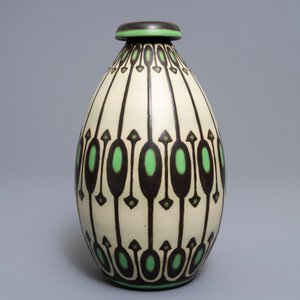 Un vase art deco aux émaux mats, Charles Catteau pour Boch Kéramis, 1ère moitié du 20ème — photo 2