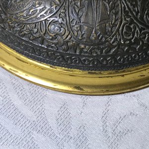 Un vase couvert en bronze partiellement doré de style Qajar, France, 19ème — photo 9